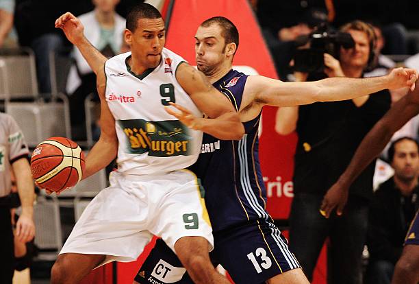 球员们的个 球员们的个